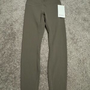 Lululemon Wunder Train High Rise Tight 25”- Nomad